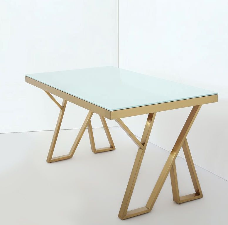 E-Furniture Philadelphia Dining Table - E-FURNITURE